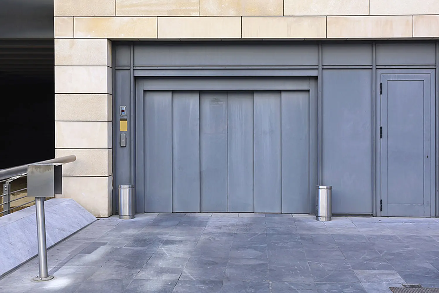 Ein moderner Aufzug von DS Elevators